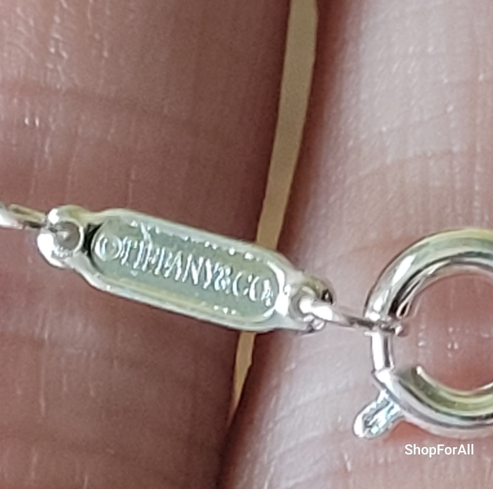 - Tiffany & Co. RTT heart necklace - Picture 5 of 14